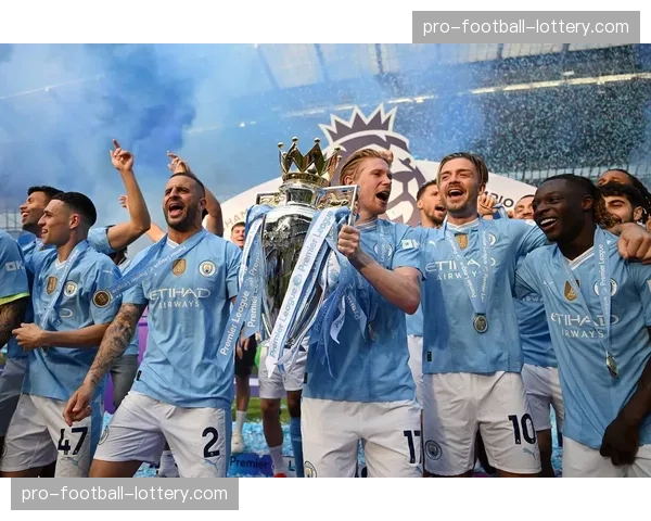 “英超全民挑战”活动在曼彻斯特启动，利用穿戴设备采集业余球员跑动与冲刺数据